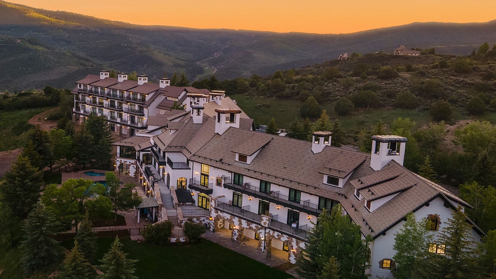 ALL POINTS NORTH LODGE — EDWARDS, COLORADO